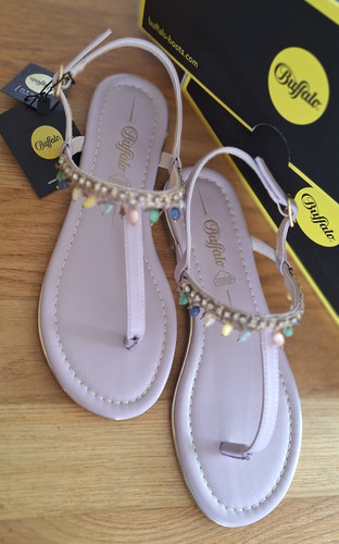 Zehenstegsandalen flip flops - /,